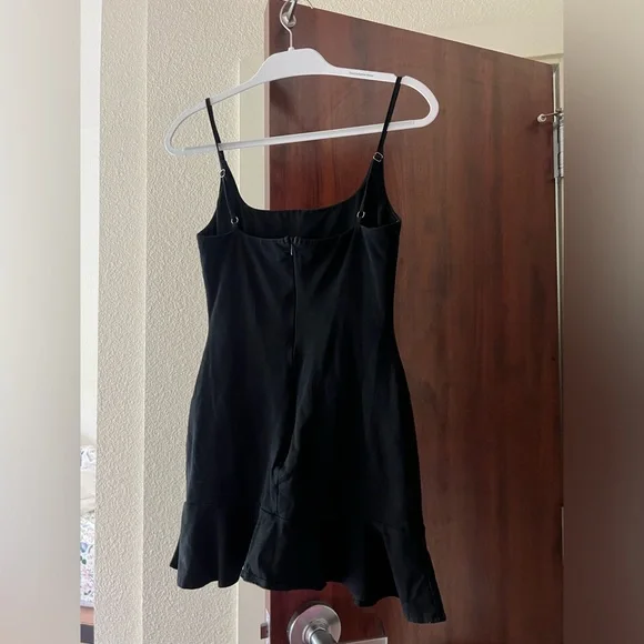 Princess Polly Black Kiribati Ruffle Mini Dress 4 - Picture 5 of 6